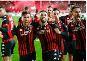 الكونفدرالية الإفريقية.. أولمبيك أسفي واتحاد الجزائر تحت أنظار الزمالك 