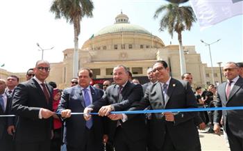 وزير التعليم العالي ومحافظ الجيزة ورئيس جامعة القاهرة يفتتحون ملتقى التوظيف والتدريب بالجامعة لعام 2026