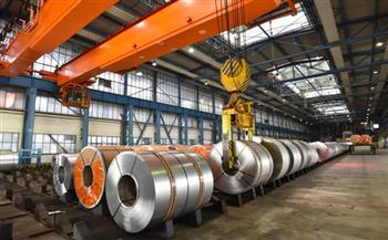 مصانع الصلب الأوروبية تعتزم رفع الأسعار مجددًا بين 50 و70 يورو للطن وسط ضغوط السوق 