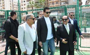 وزير الرياضة ومحافظ الدقهلية يتفقدان نادي جزيرة الورد ويلتقيان عدد من النواب.. صور