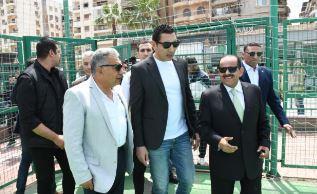 وزير الرياضة ومحافظ الدقهلية يتفقدان نادي جزيرة الورد ويلتقيان عدد من النواب.. صور 