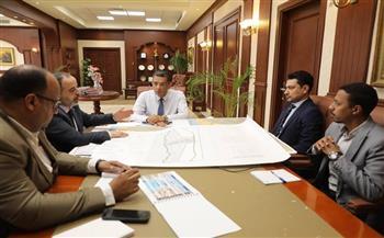 محافظ البحر الأحمر يضع معادلة التخطيط لمدينة الشلاتين 