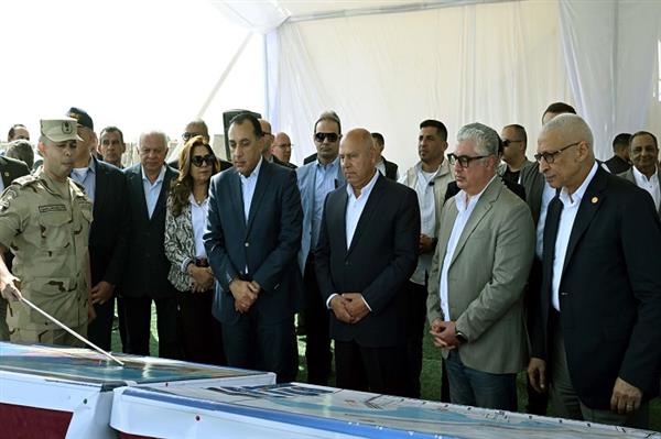 مدبولي: ميناء العريش بوابة لشرق المتوسط وأحد محاور تنمية سيناء وتعزيز صادرات المنتجات السيناوية 