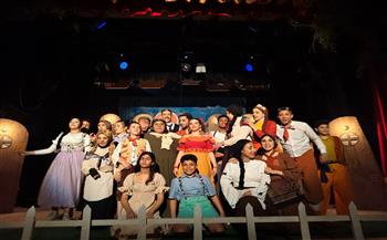 كامل العدد.. عرض مسرحية "عائلة مارديجال" بقصر ثقافة الطفل بدمنهور