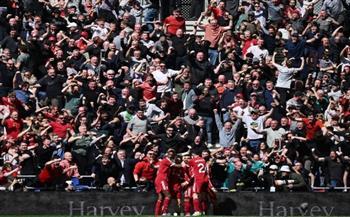 محمد صلاح يحتفل بهدفه في مرمى إيفرتون  على طريقته الخاصة| صور