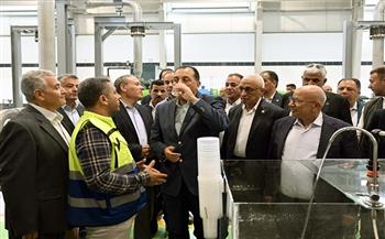 رئيس الوزراء: توجيهات رئاسية بالاهتمام بملف تحلية مياه البحر 