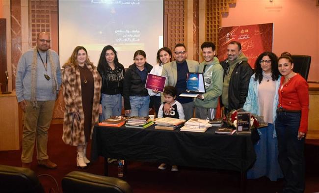 ملتقى نغم للمسرح.. المخرج مازن الغرباوي يقدم ورشة «أسس وعناصر الإخراج المسرحي»