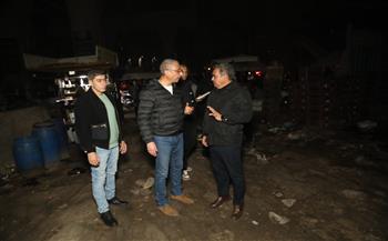 محافظ الجيزة يقود جولة مسائية لمتابعة الالتزام بقرارات الغلق ورفع الإشغالات 