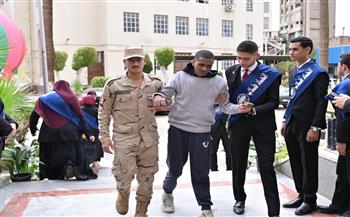 جامعة القاهرة تستضيف لجنة التجنيد والتعبئة بمنطقة الجيزة لإنهاء الموقف التجنيدي لطلابها من ذوي القدرات الخاصة