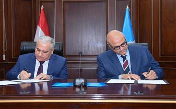 محافظ الإسكندرية والوطنية للصحافة يوقعان اتفاق تنفيذ الهوية البصرية للمحافظة وتسوية التشابكات المالية
