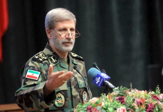 قائد الجيش الإيراني: يجب مراقبة تحركات العدو بأقصى دقة لمواجهة خططهم خاصة الهـجمات البرية
