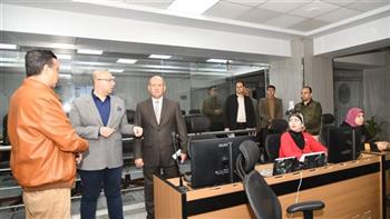 محافظ الفيوم يوجه بالتعامل مع تداعيات الطقس ورفع تراكمات الأمطار  