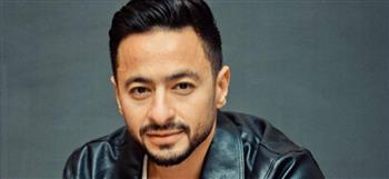 حمادة هلال يدعم هاني شاكر: سلامتك تهمنا جميعًا 