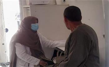 صحة قنا: الكشف الطبي على 838 مواطنًا في قافلة مجانية بقرية "كرم عمران"