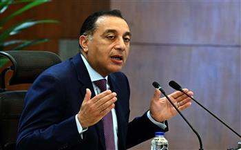 رئيس الوزراء يتابع خطط وإجراءات التوسع في مشروعات تحلية مياه البحر وتوطين الصناعة الخاصة بها