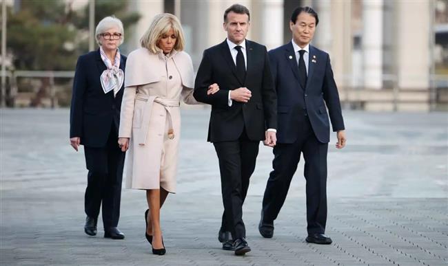 بعدما وصفها بـ"غير اللائقة".. ماكرون يرد على تصريحات ترامب عن زوجته