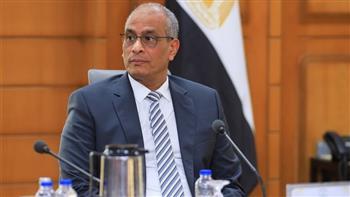 محافظ كفرالشيخ يعلن استمرار رفع درجة الاستعداد بقطاعات ومناطق المحافظة لمجابهة تداعيات التغيرات المناخية 