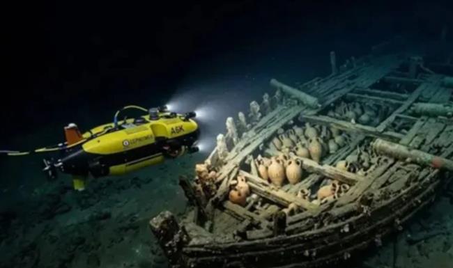 بعد قرنين من الغرق.. العثور على سفينة حربية دنماركية في قاع البحر 