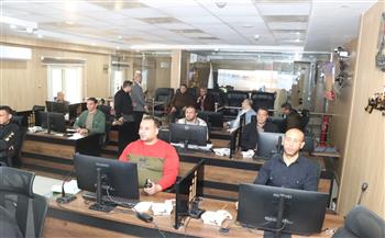 محافظ بني سويف يتابع تداعيات الأمطار لحظة بلحظة ويوجه بحصر بؤر التجمع ومعالجة أسبابها