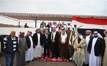 محافظ جنوب سيناء يشهد سباق الهجن في نسخته الـ15 بنويبع