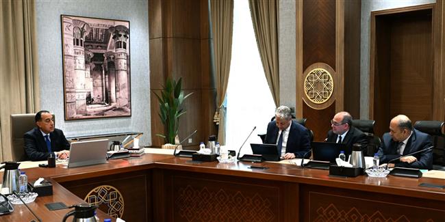 رئيس الوزراء يستعرض خطة وآليات العمل في المرحلتين الثانية والثالثة من المبادرة الرئاسية "حياة كريمة"