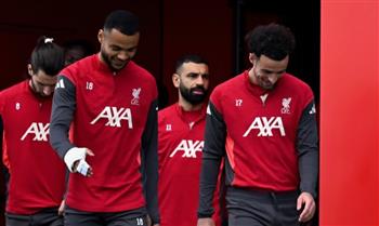 محمد صلاح ينتظم في التدريبات الجماعية لفريق ليفربول قبل موقعة مانشستر سيتي
