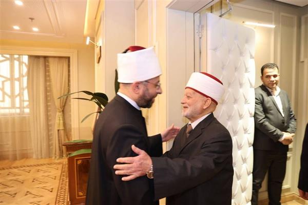 وزير الأوقاف يستقبل وفدًا فلسطينيًّا رفيع المستوى ويؤكد دعم مصر الثابت للقضية الفلسطينية 