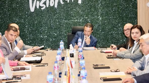 محافظ المنوفية يترأس اجتماع مجلس إدارة المنطقة الحرة العامة بشبين الكوم 