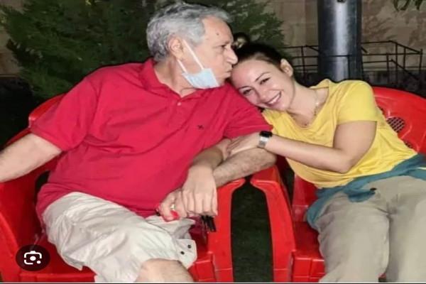 اليوم.. تشييع جثمان والد الفنانة منة شلبي من مسجد الفاروق بالمعادي