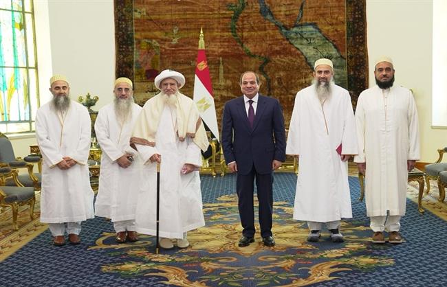 الرئيس السيسي يؤكد خلال لقائه سلطان طائفة البهرة ضرورة خفض التصعيد الجاري بالمنطقة   