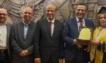  تكريم د. سامح محروس وإيمان رسلان باحتفالية نقابة الصحفيين للحاصلين على الدراسات العليا