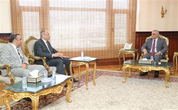 وزير الدولة للإنتاج الحربي يبحث مع رئيس"الرقابة على الصادرات والواردات" تعظيم الاستفادة من الإمكانيات المعملية