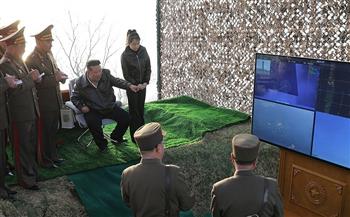 بحضور الزعيم "كيم".. كوريا الشمالية تعلن إطلاق الصاروخ الباليستي "هواسونغ-11 را"