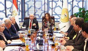 وزيرة التنمية المحلية تتابع مع محافظ الفيوم الموقف التنفيذي لخطة إعادة التوازن البيئي ببحيرة قارون