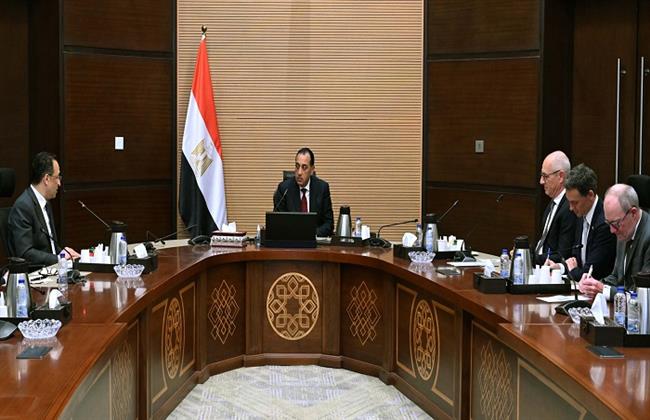 رئيس الوزراء يشيد بإعلان شركة "فاليو" الفرنسية افتتاح مركزها الجديد في مصر لتطوير تطبيقات الذكاء الاصطناعي