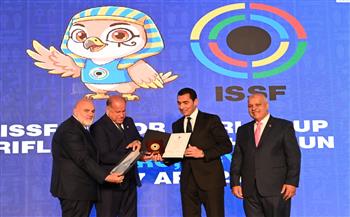 بمدينة مصر للألعاب الأولمبية.. وزير الرياضة يفتتح كأس العالم للرماية