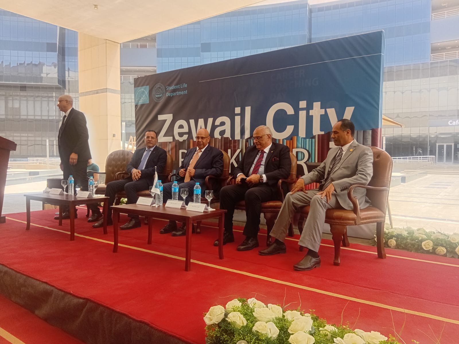 افتتاح معرض الكتاب بمدينة زويل في دورته الثالثة بمشاركة واسعة لقطاعات الثقافة 