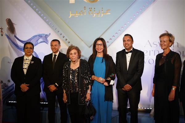 المستشارة امل عمار تشارك في افتتاح مهرجان أسوان الدولي لسينما المرأة 