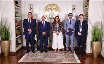 بكالوريوس ودبلومة في الإدارة المحلية للعاملين بالمحليات بالشراكة مع الأكاديمية العربية للعلوم والتكنولوجيا