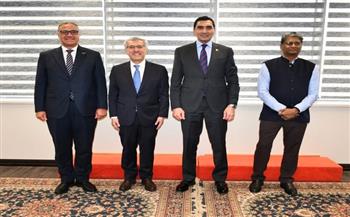 بحضور سفيري البرازيل والهند.. وزير الشباب يوقع مذكرتي تفاهم مع دول "بريكس بلس"