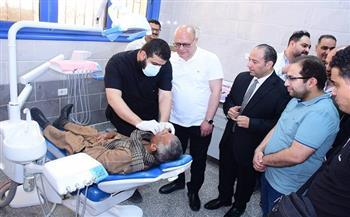 تقنيات حديثة فى زراعة الأسنان بجامعة سوهاج للمرضي من مختلف المحافظات 