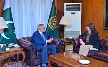 المبعوثة الأمريكية لإسلام آباد تشيد بدور باكستان في تعزيز السلام الإقليمي