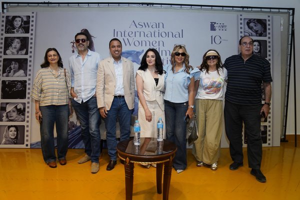 سولاف فواخرجي: شغفي بالفن لا ينتهي وأحرص على تناول قضايا المرأة 