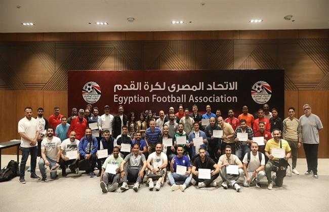 ختام ورشة تحليل الأداء الفني والبدني في اتحاد الكرة  