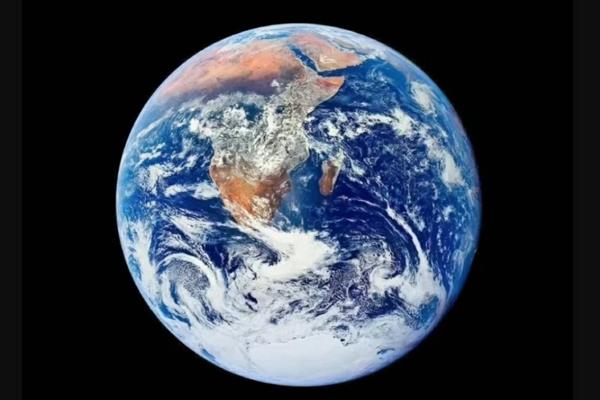 ناسا: تباطؤ دوران الأرض قد يطيل اليوم إلى 25 ساعة 