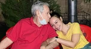 اليوم.. عزاء والد منة شلبي فى مسجد المشير طنطاوي