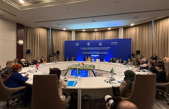 وزيرة التضامن: لدينا إطار عمل متكامل لحماية الطفل يدمج التشريعات مع الابتكار الرقمي