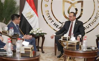 رئيس الرعاية الصحية يلتقي وفد شركة "مايندراي" و"كيميت" لبحث تعزيز الشراكة في تكنولوجيا وتجهيزات المعامل الطبية