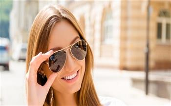 5 أسباب وراء ضرورة ارتداء النظارات الشمسية في الصيف.. تعرفي عليها