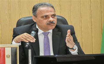 محافظ الشرقية يقرر إحالة ١٧ عامل للتحقيق بمركز منيا القمح